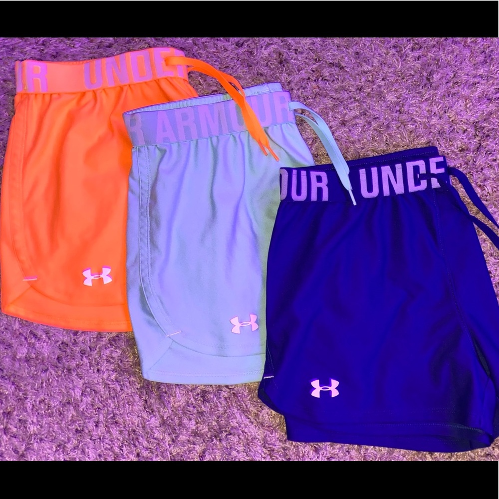 Under Armour loose fitting running shorts